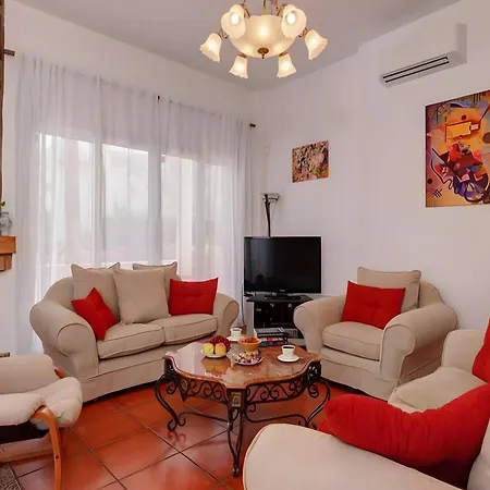 Vila Vanessa Chapas *